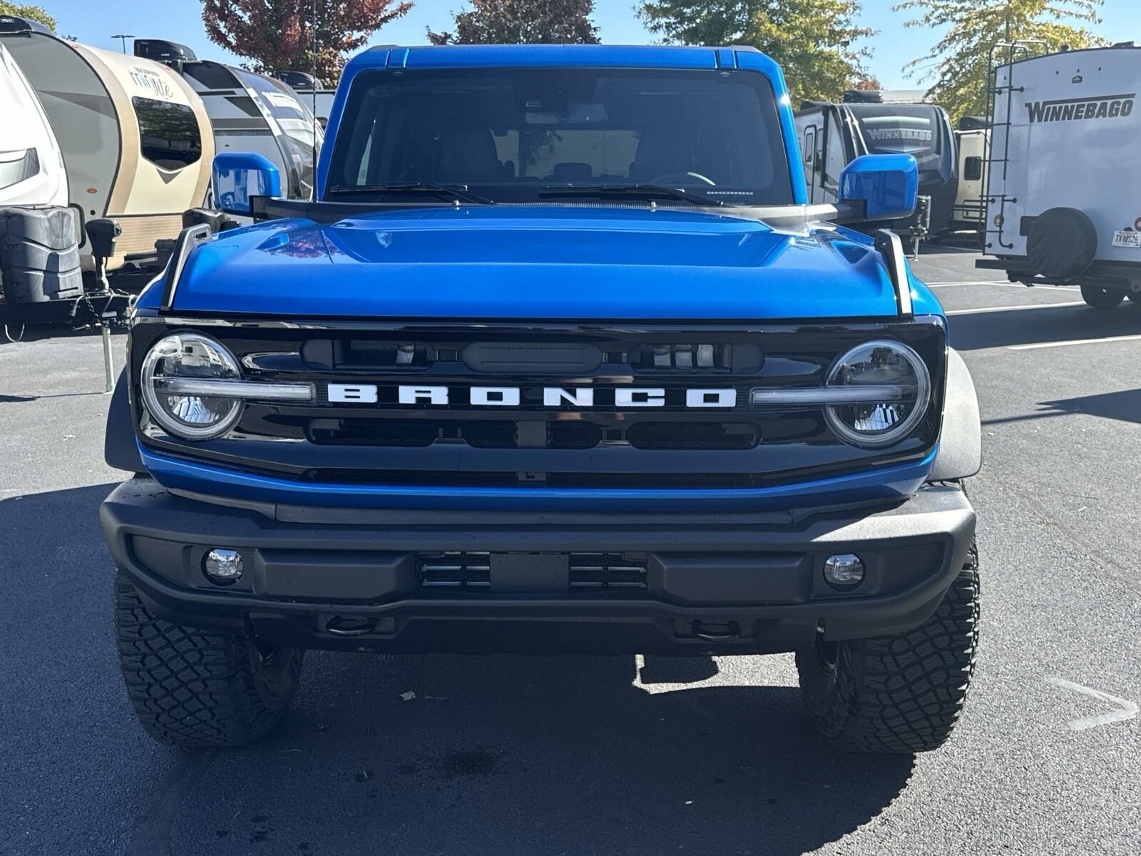 2024 Ford Bronco Outer Banks photo 3