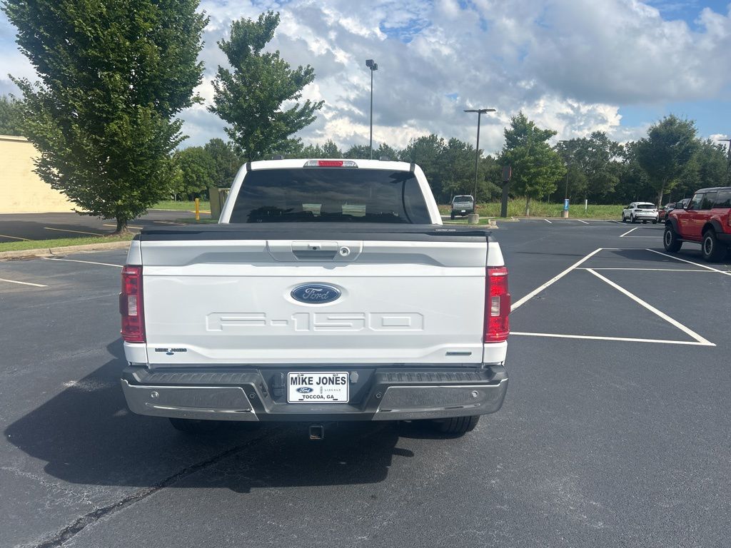 2023 Ford F-150 XLT photo 3