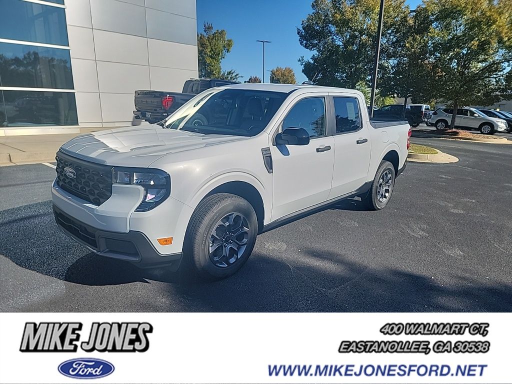 2025 Ford Maverick XLT's photo