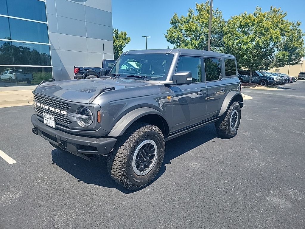 Used 2024 Ford Bronco Badlands SUV