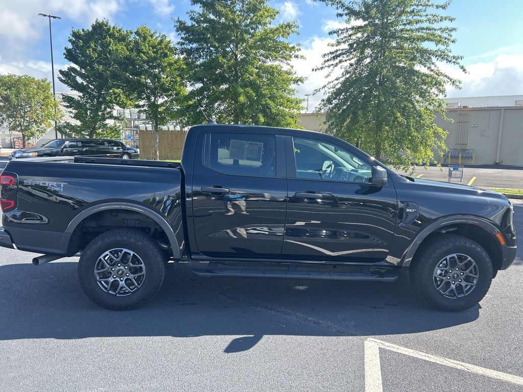 2024 Ford Ranger XLT photo 3