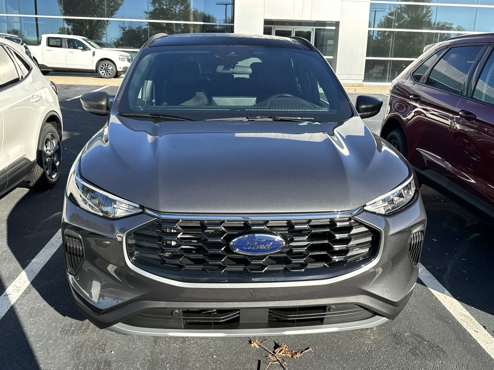 2025 Ford Escape ST-Line photo 3