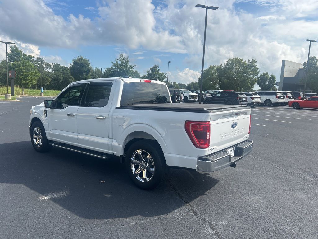 2023 Ford F-150 XLT photo 2