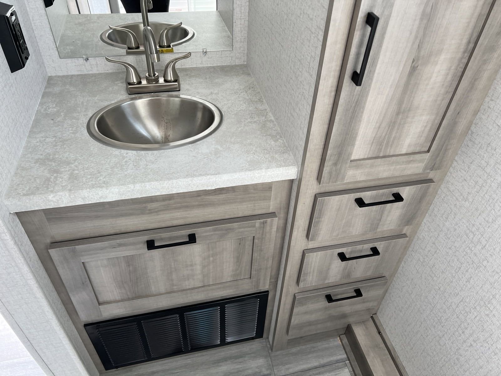 2022 Voyage/V2427RB/2022 image-13