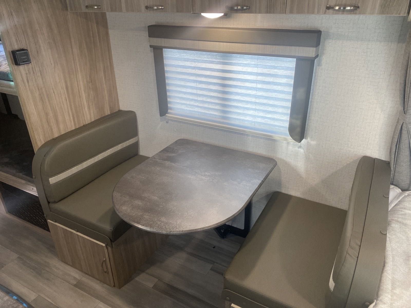 2022 Micro Minnie/1700BH/2022 image-9