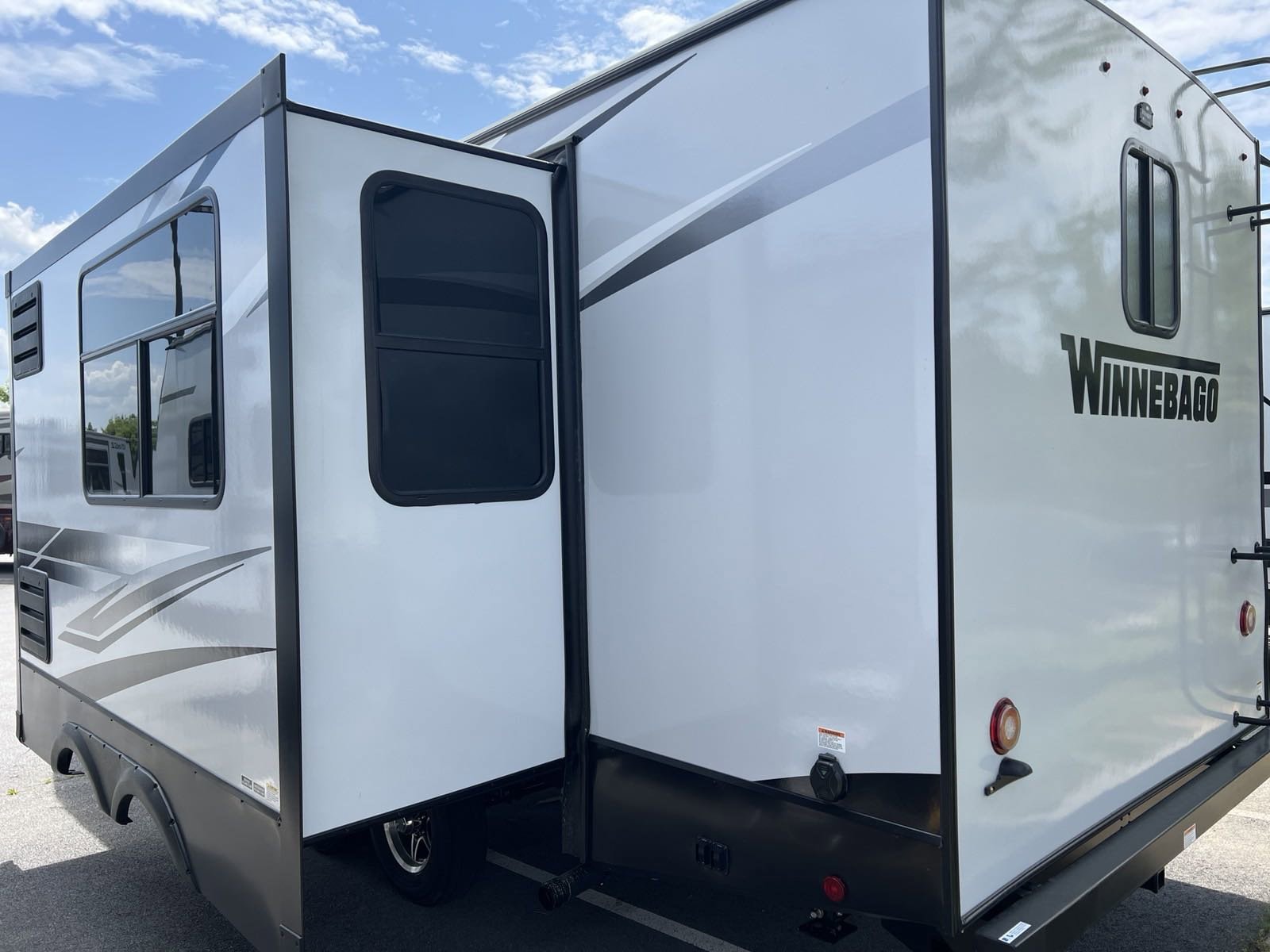 2022 Voyage/V2427RB/2022 image-3