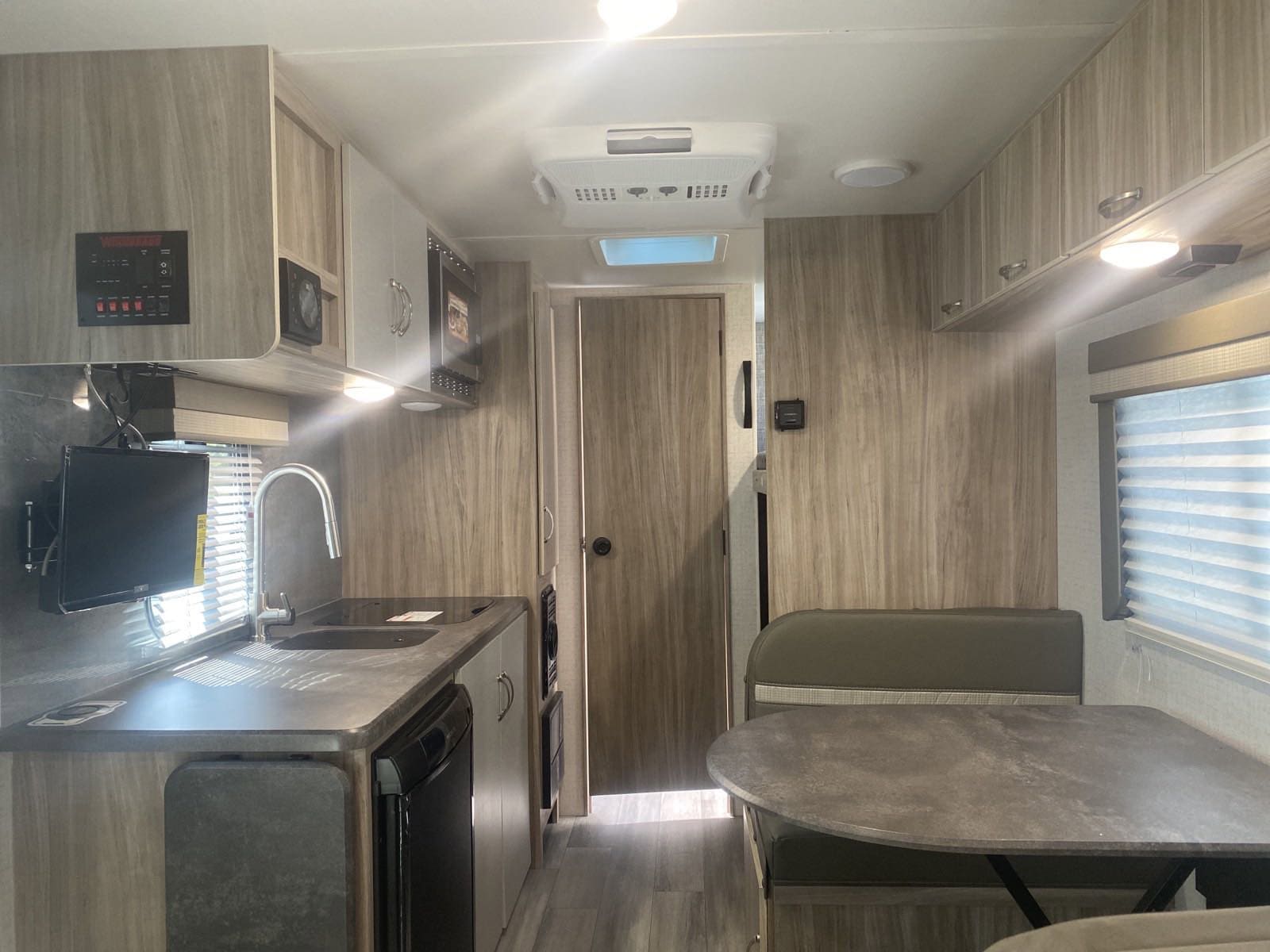 2022 Micro Minnie/1700BH/2022 image-10