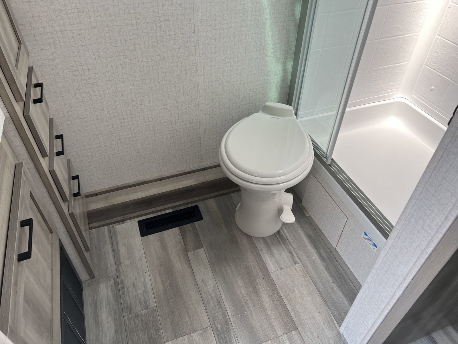 2022 Voyage/V2427RB/2022 image-10