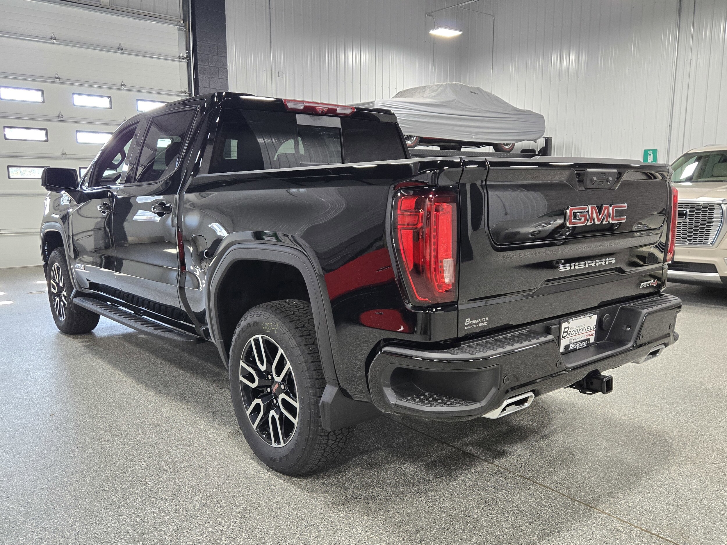 2026 Gmc Sierra 1500 AT4 photo 3