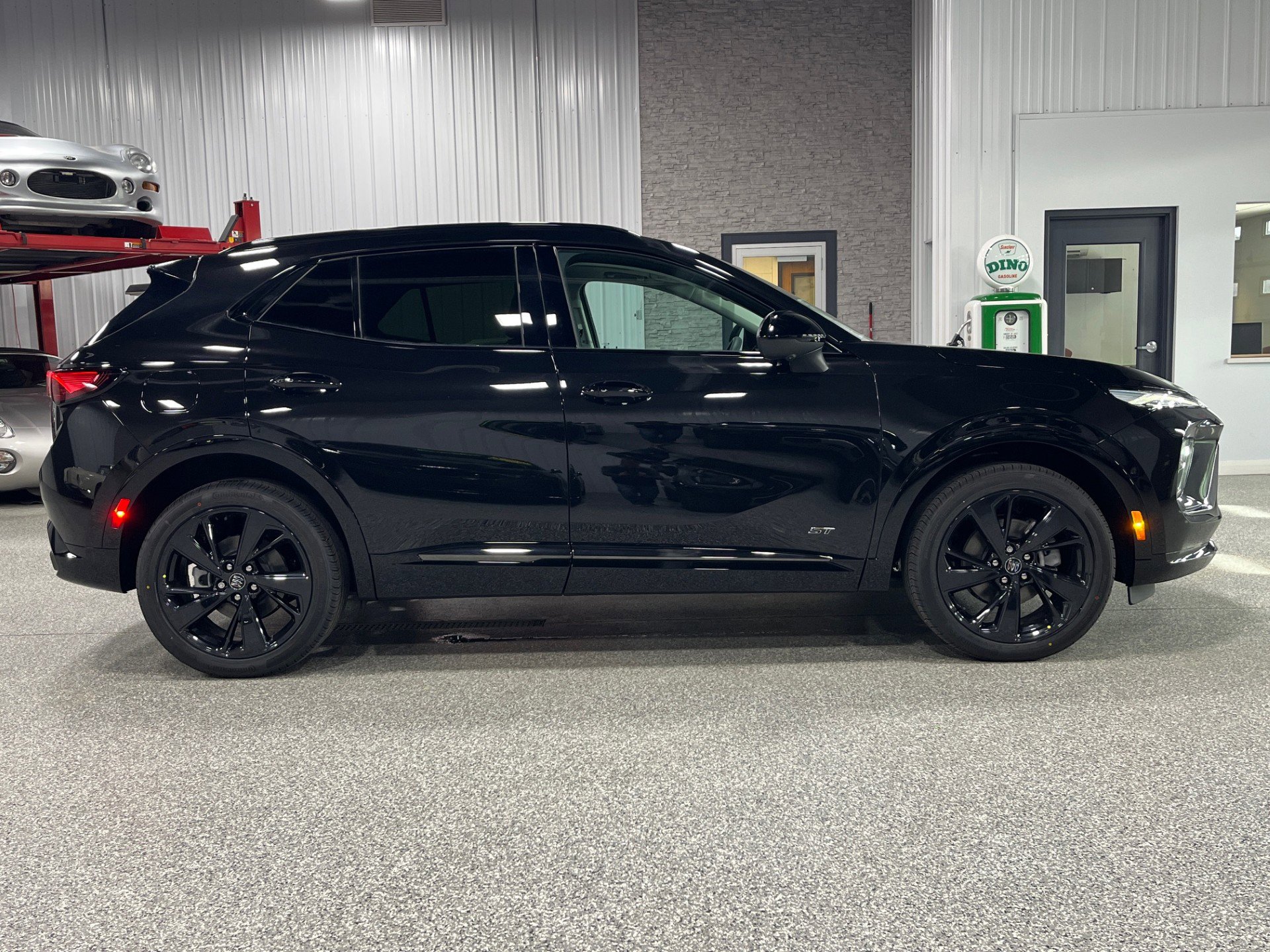 2026 Buick Envision Sport Touring - Photo 6