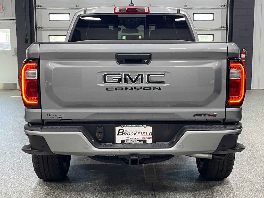 New 2026 GMC Canyon AT4 Truck