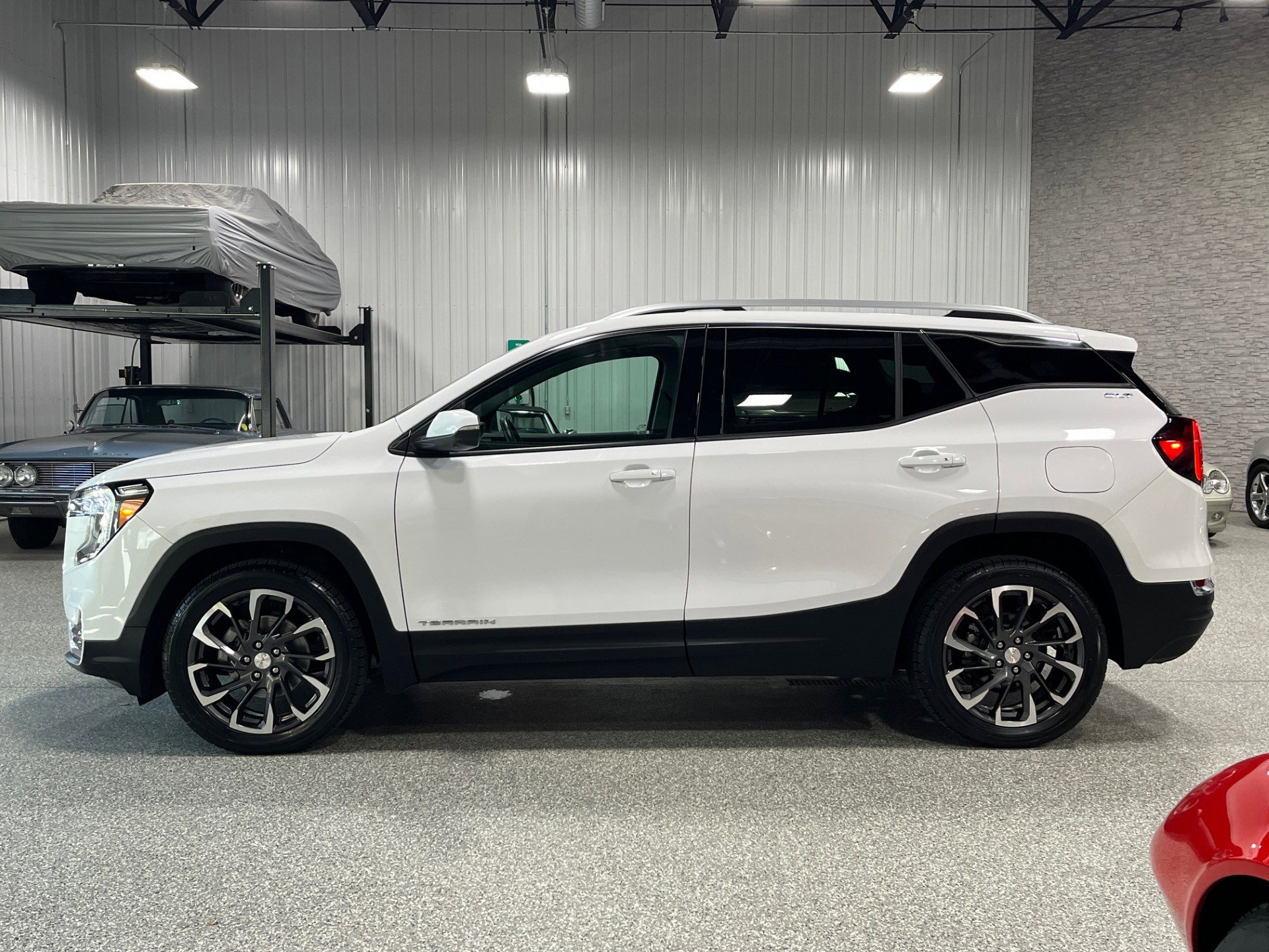 2022 Gmc Terrain SLT photo 2