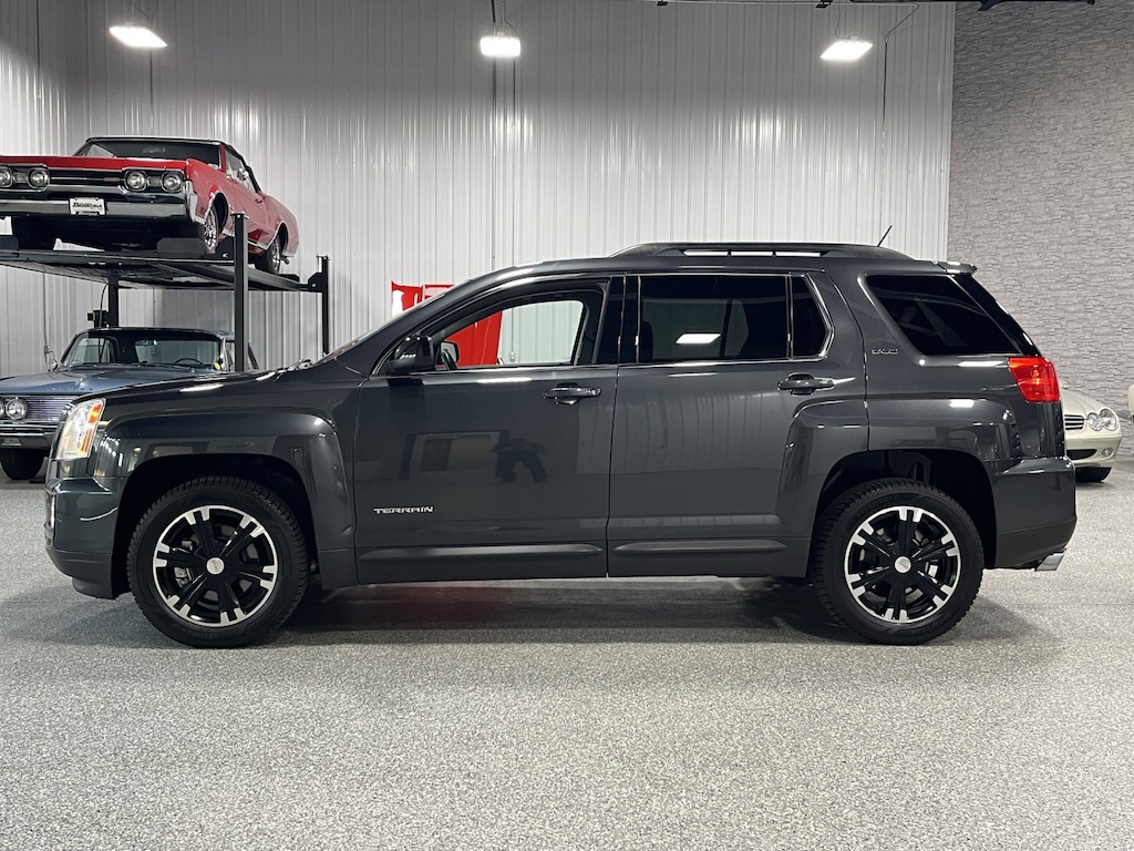 Used 2017 GMC Terrain SLE SUV