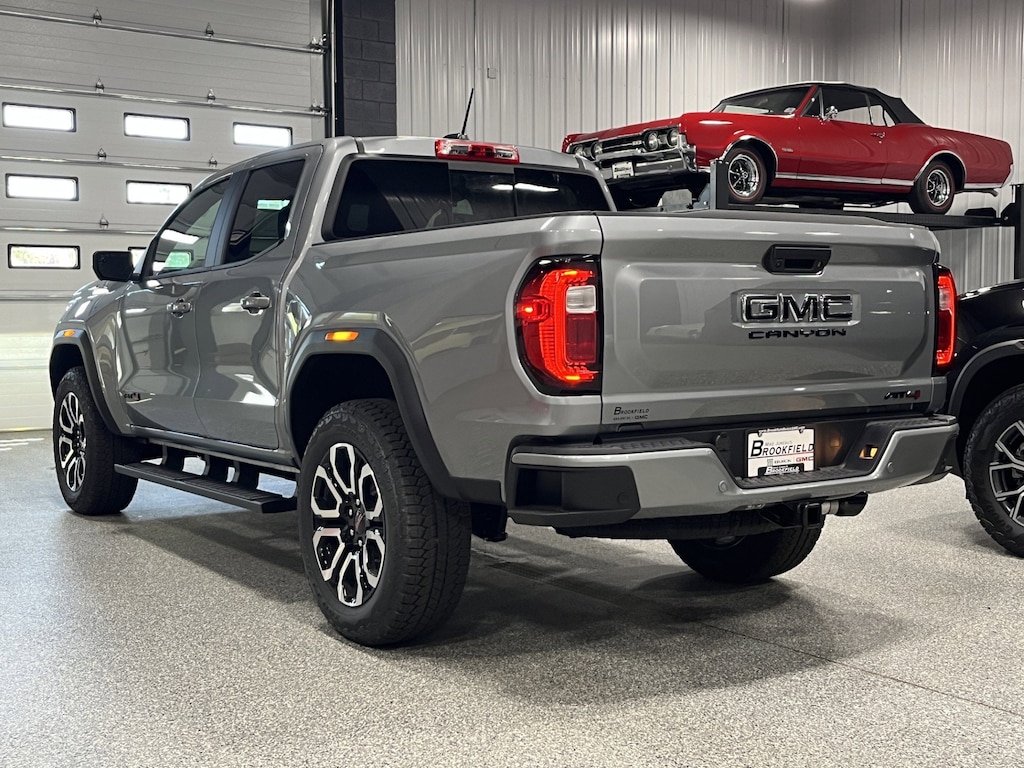 New 2026 GMC Canyon AT4 Truck