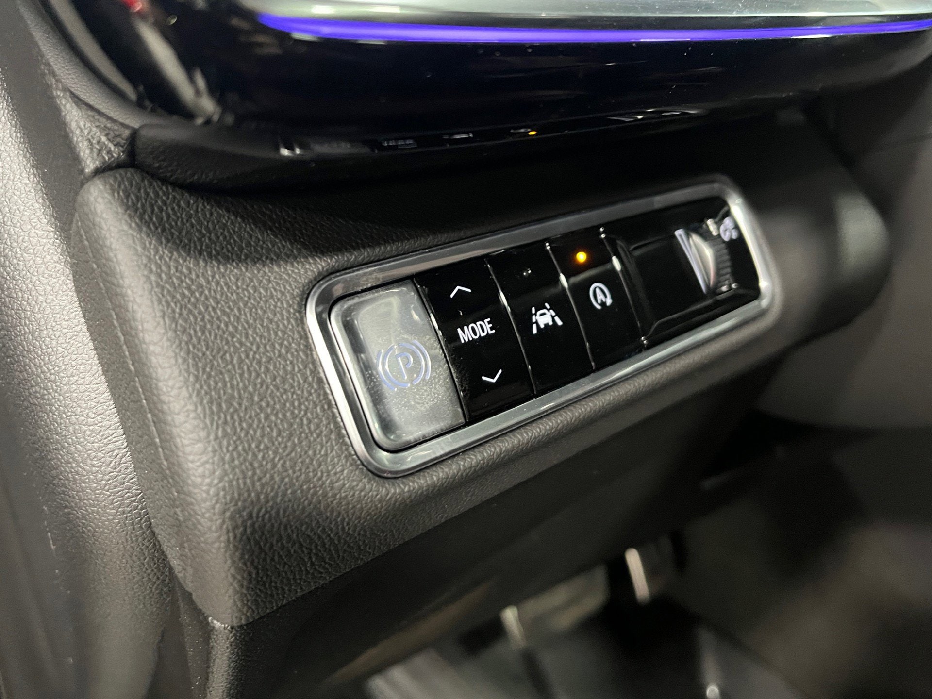 2026 Buick Envision Sport Touring - Photo 14