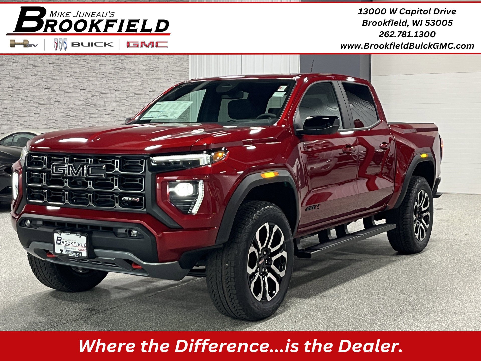 2026 GMC Canyon 4WD AT4 Crew Cab Short Box's photo