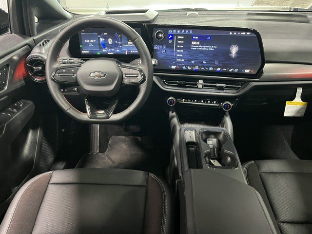 2026 Chevrolet Equinox EV RS - Photo 11
