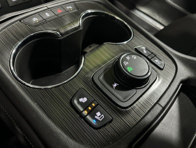2020 GMC Acadia SLT - Photo 14