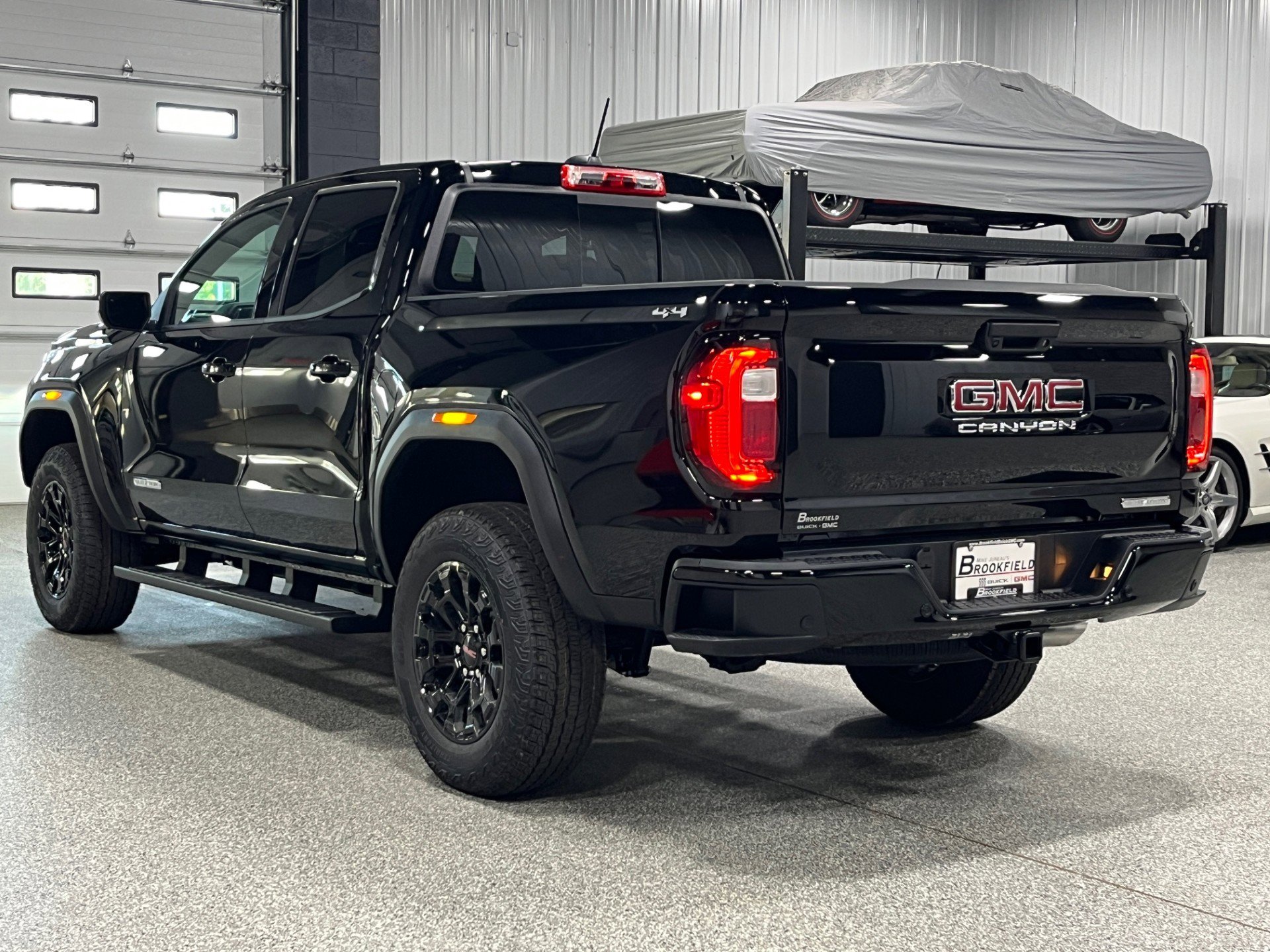 2026 Gmc Canyon Elevation photo 2