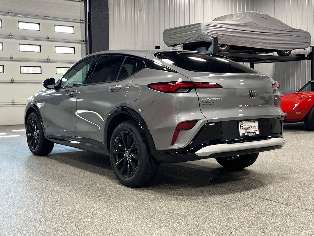 New 2025 Buick Envista Sport Touring SUV