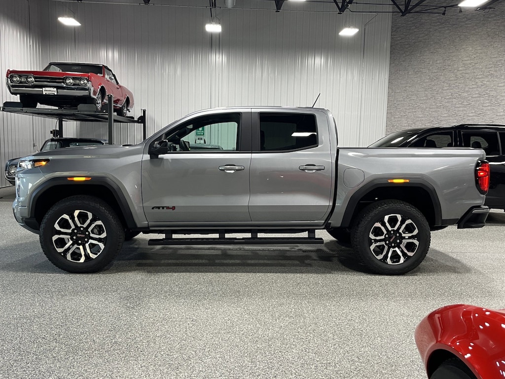 New 2026 GMC Canyon AT4 Truck