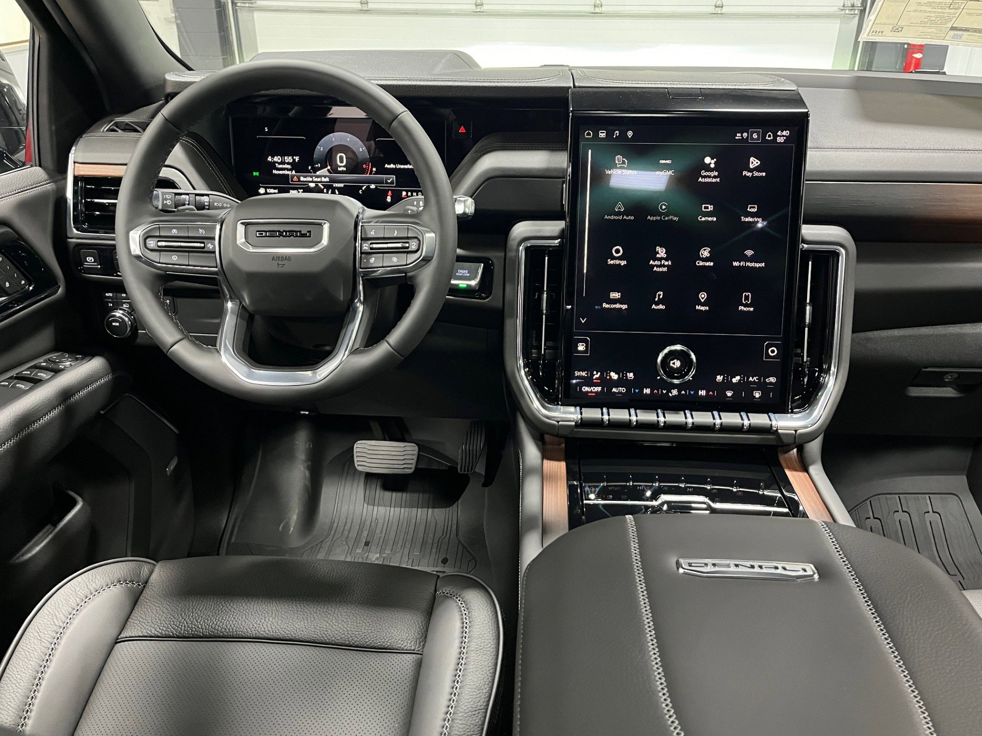 2026 GMC Yukon XL Denali - Photo 12