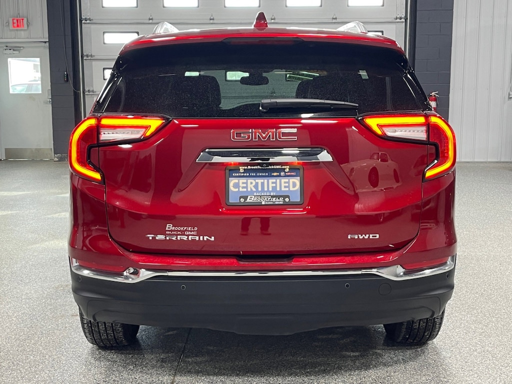 Certified 2024 GMC Terrain SLT SUV