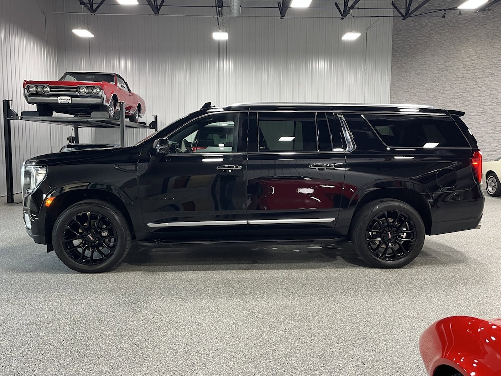Used 2024 GMC Yukon XL Denali SUV