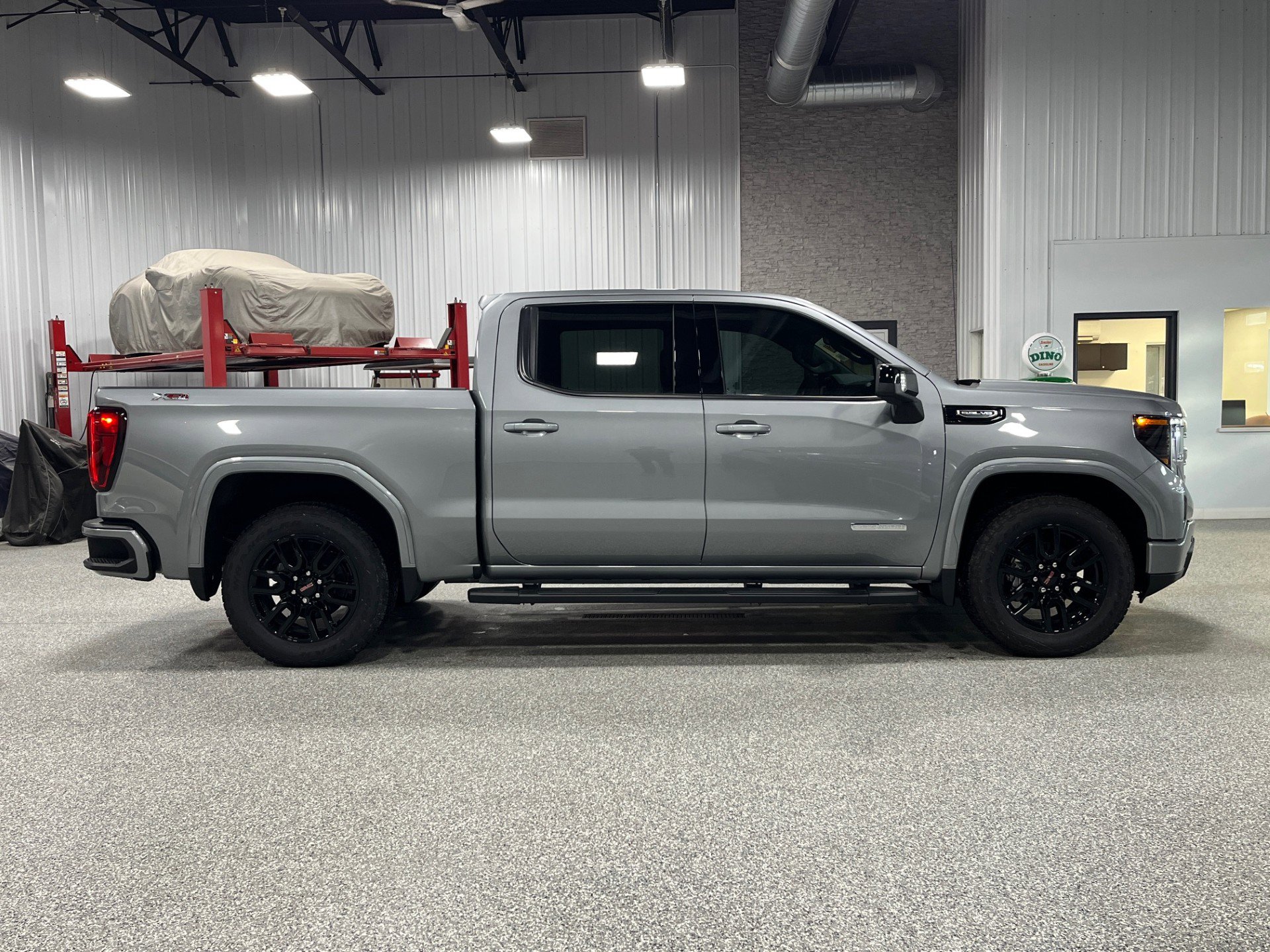 2026 GMC Sierra 1500 Elevation - Photo 6
