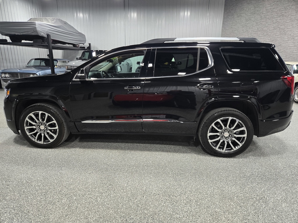 Used 2023 GMC Acadia Denali SUV