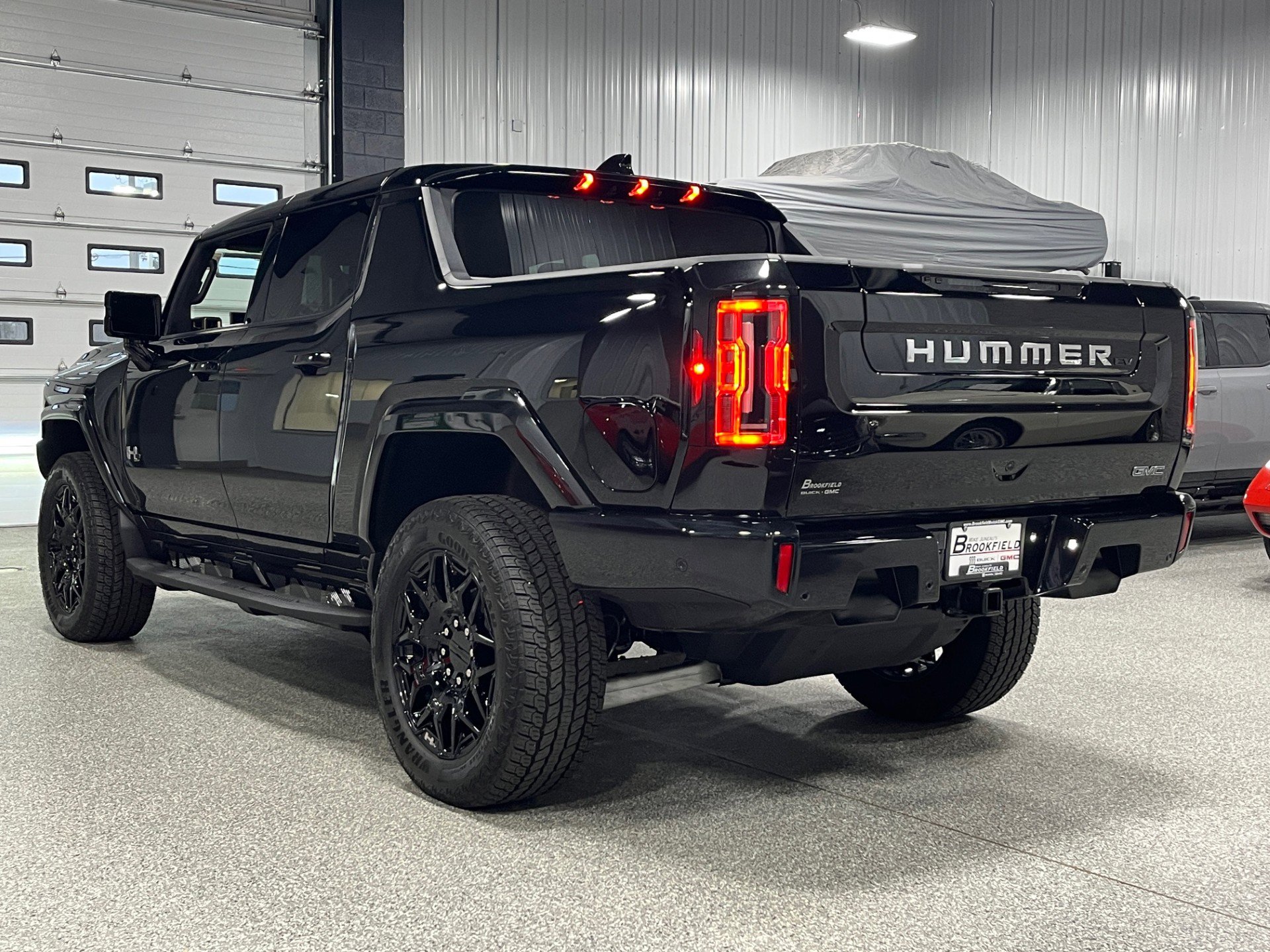 2025 Gmc Hummer EV Pickup photo 3