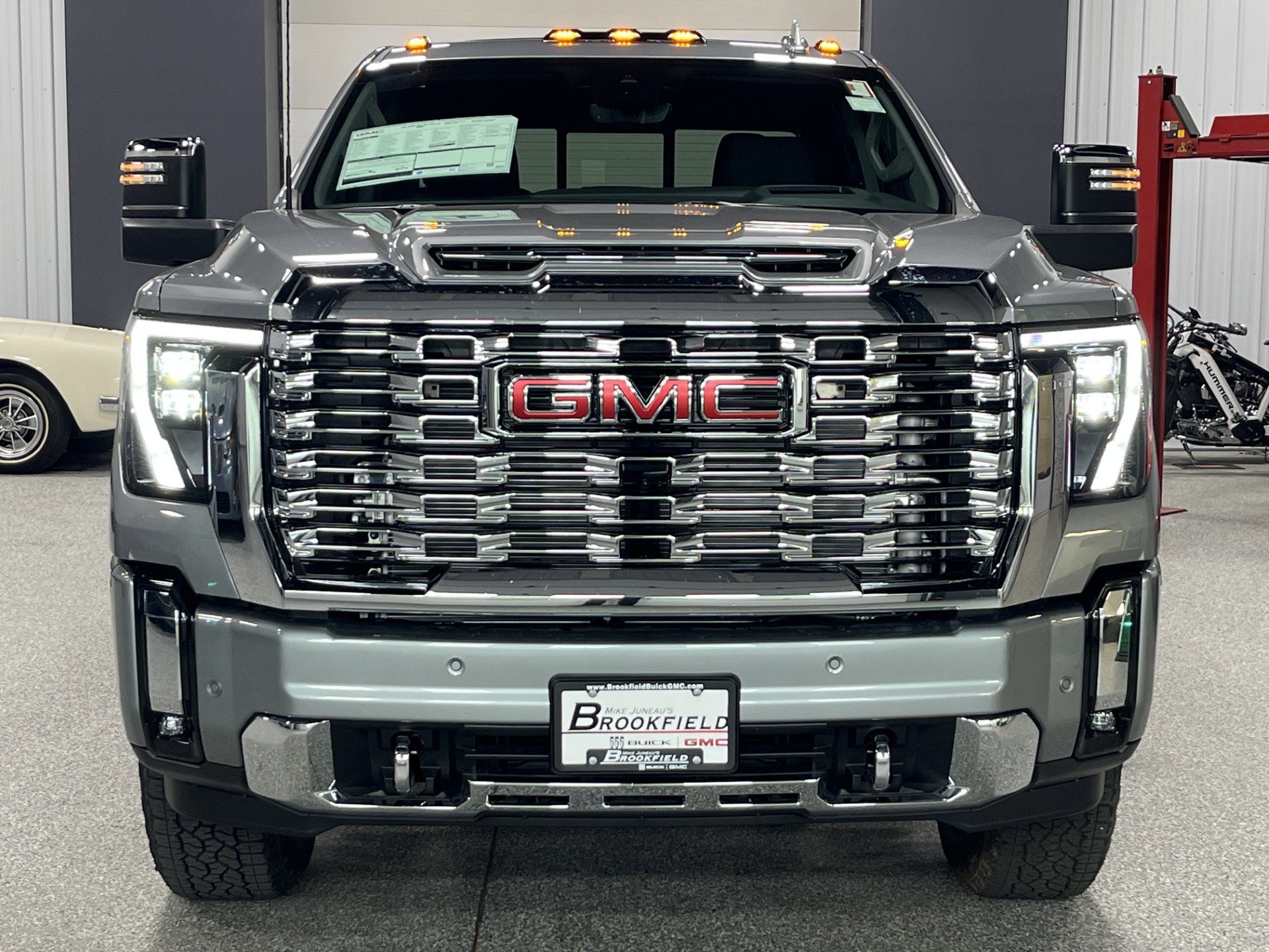 2026 GMC Sierra 3500HD Denali - Photo 9