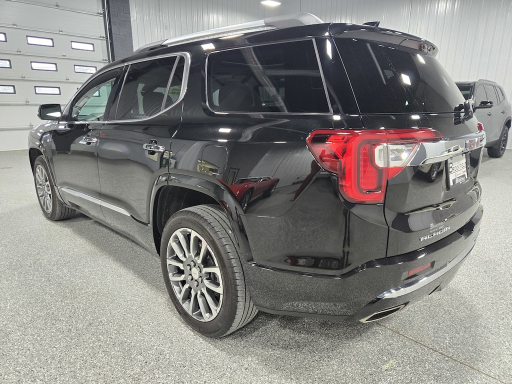 Used 2023 GMC Acadia Denali SUV