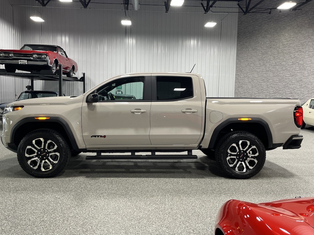 New 2026 GMC Canyon AT4 Truck