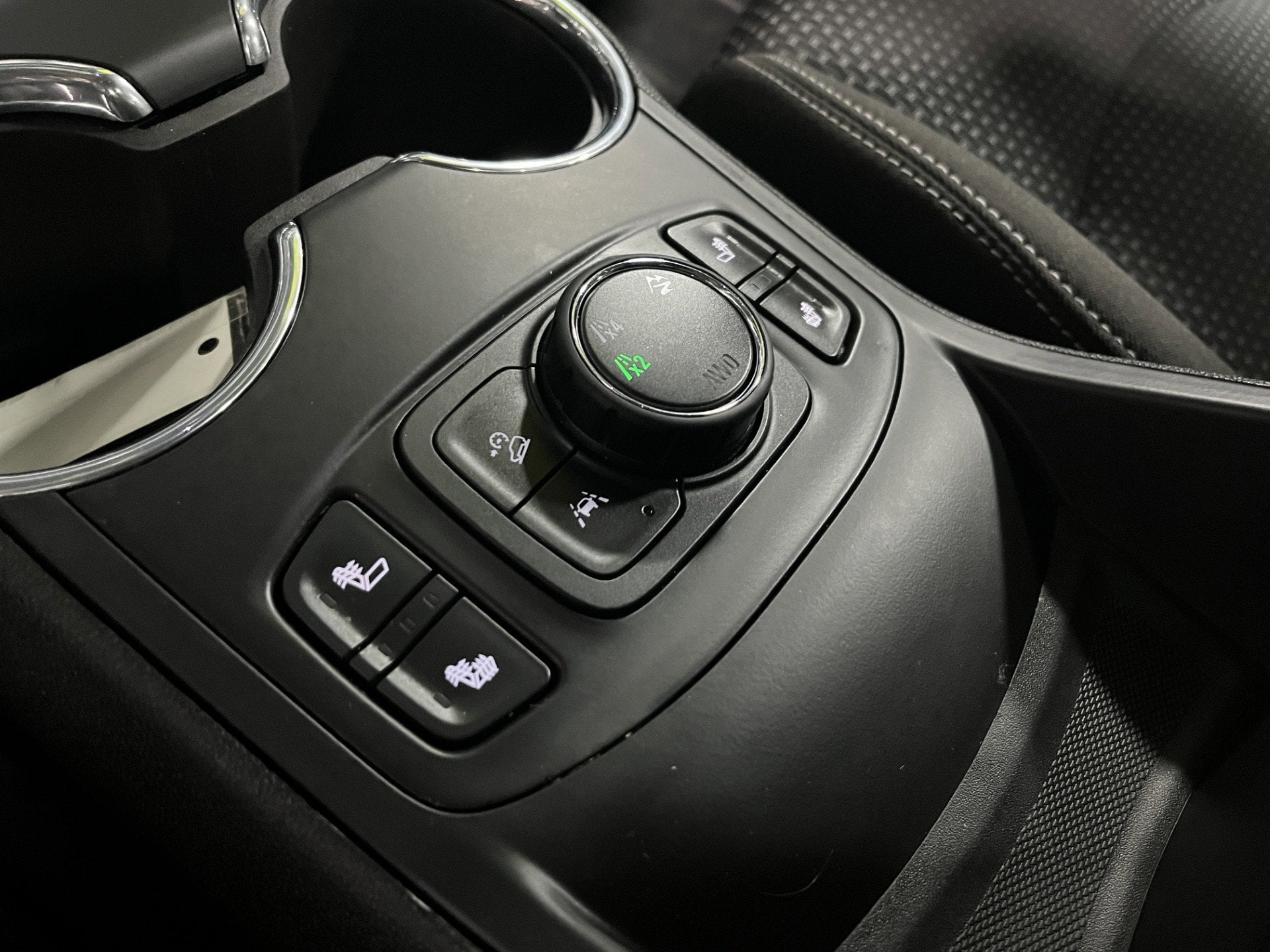 2023 GMC Terrain SLE - Photo 13
