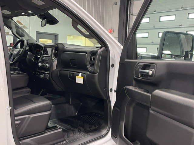 2026 GMC Sierra 2500HD Pro - Photo 10