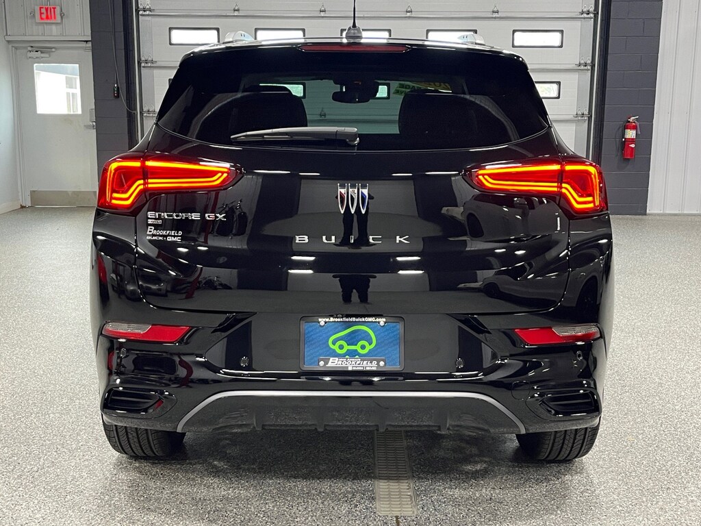 Used 2025 Buick Encore GX Sport Touring SUV
