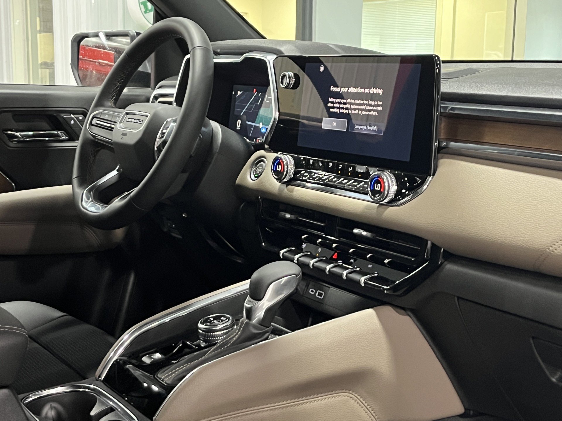 2026 GMC Canyon Denali - Photo 10