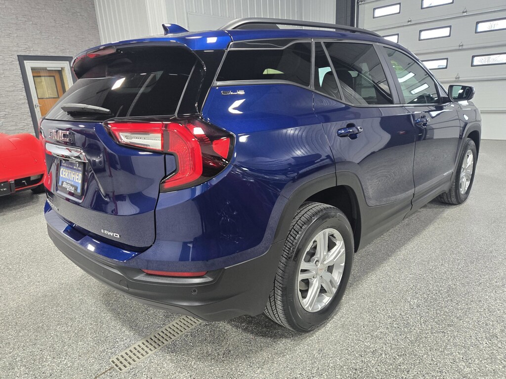 Certified 2022 GMC Terrain SLE SUV