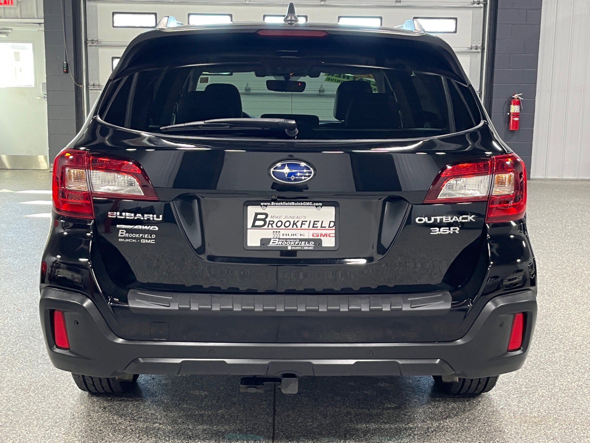 2019 Subaru Outback Touring photo 4