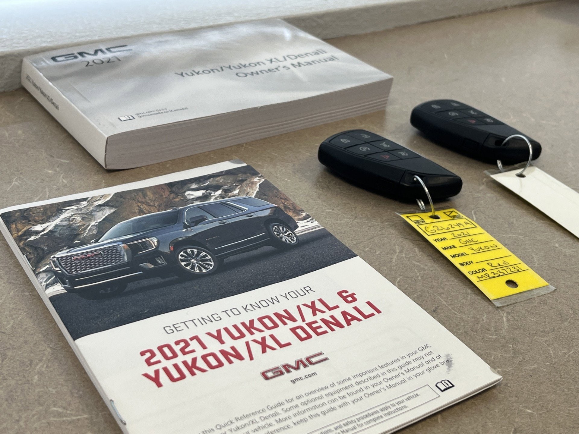 2021 GMC Yukon Denali - Photo 17