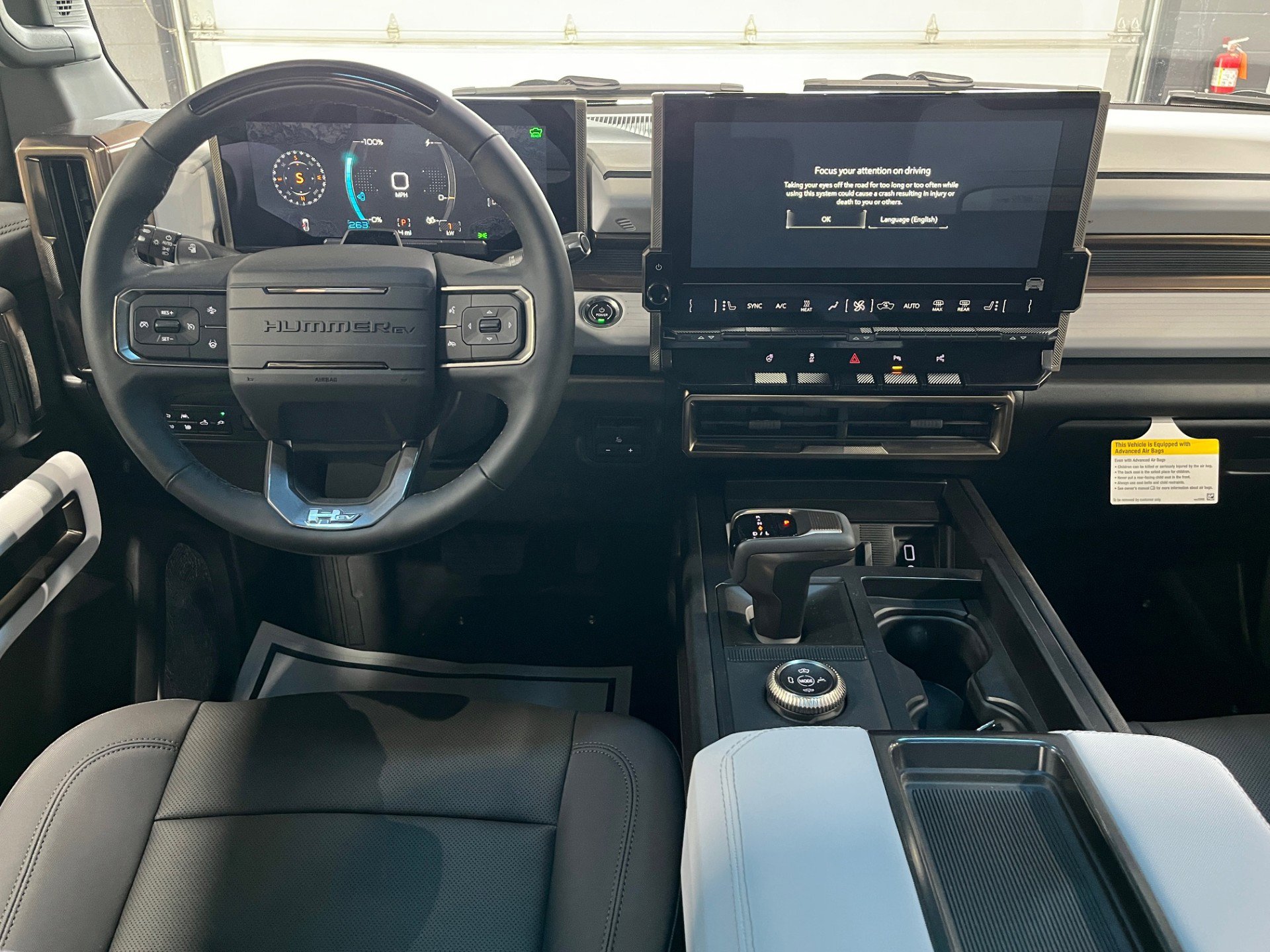 2025 GMC HUMMER EV 3X - Photo 13