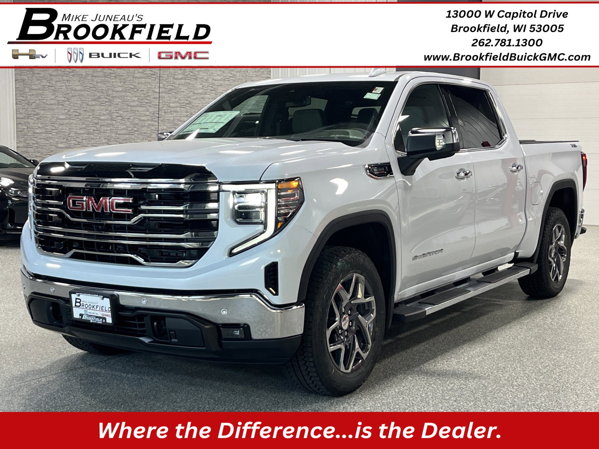 2026 GMC Sierra 4WD Crew Cab Short Box SLT's photo