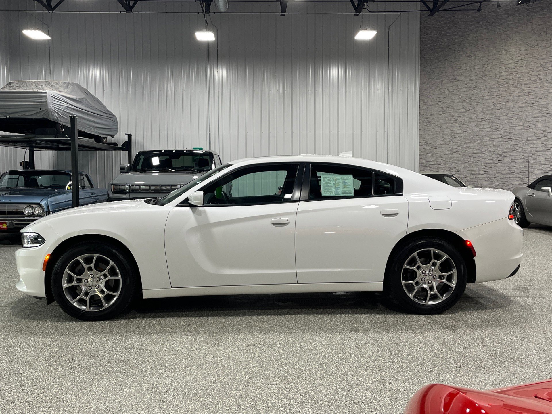 Used 2016 Dodge Charger SXT with VIN 2C3CDXJGXGH134580 for sale in Brookfield, WI