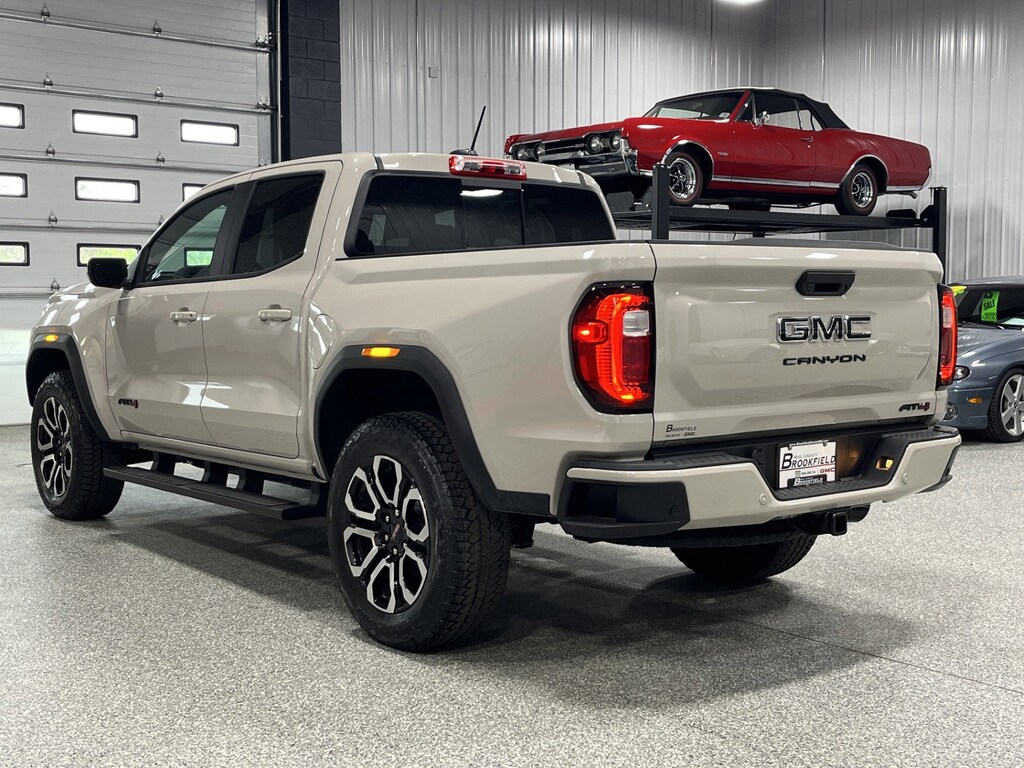New 2026 GMC Canyon AT4 Truck