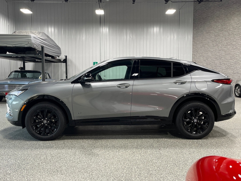 New 2025 Buick Envista Sport Touring SUV