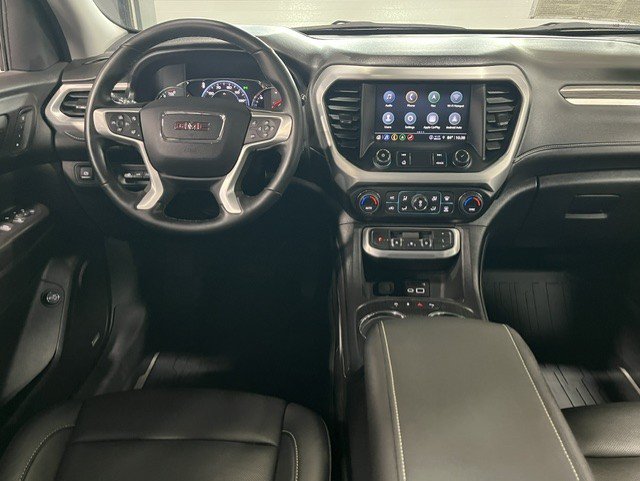 2023 GMC Acadia SLT - Photo 11