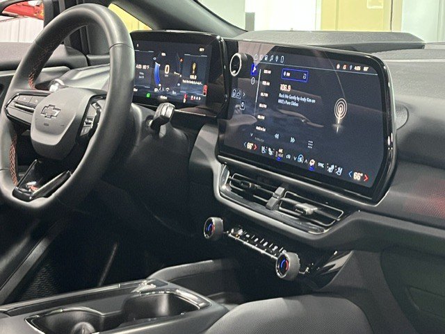 2026 Chevrolet Equinox EV RS - Photo 9