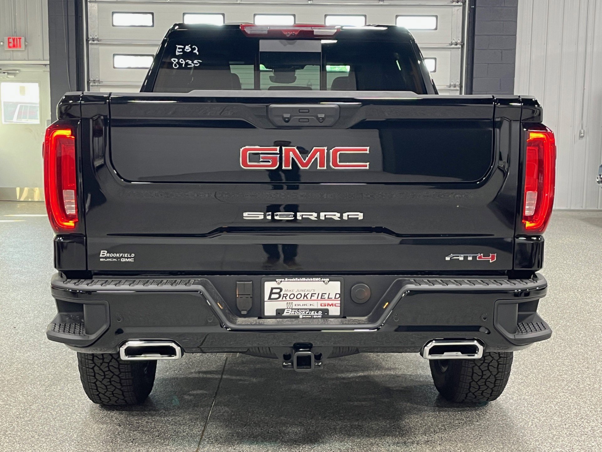 2026 Gmc Sierra 1500 AT4 photo 4