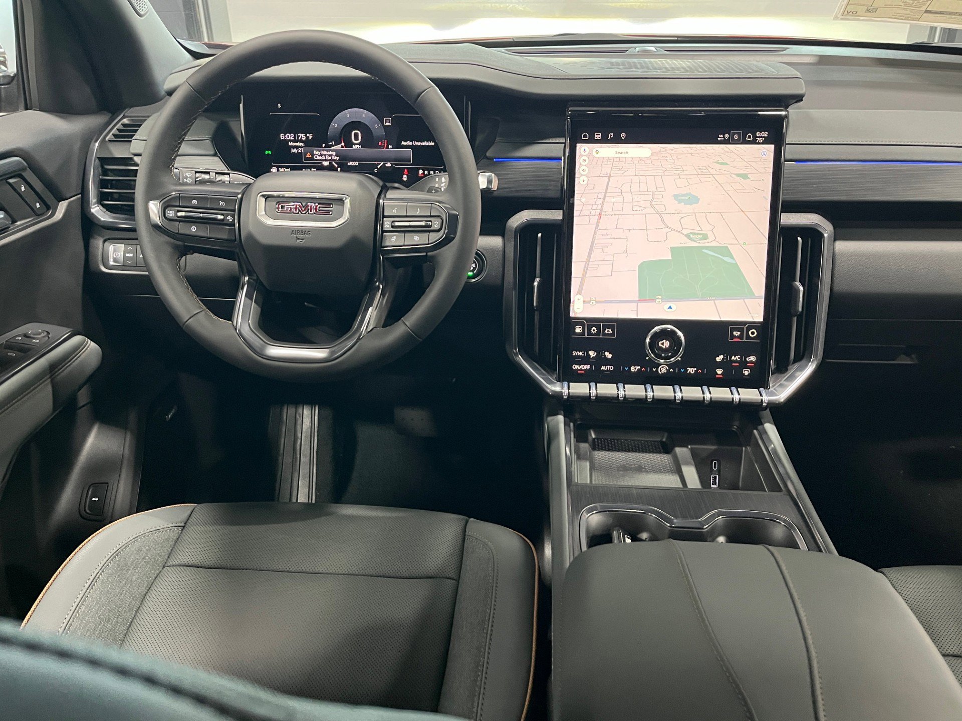 2026 GMC Acadia AT4 - Photo 13
